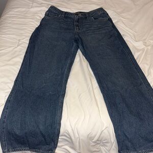 Hollister High-Rise Baggy Jeans